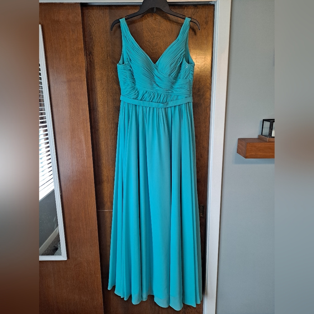 Blue Bridesmaids Dress. Around size 6.